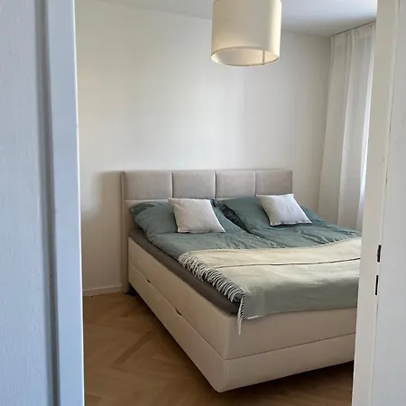Apartment Room2340